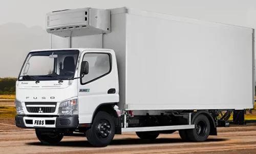 fuso-canter-fe85-refrigerated-van-61a8744ec7d4d